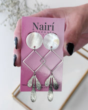 Load image into Gallery viewer, Born to Stand Out