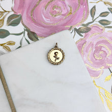 Load image into Gallery viewer, Single Rose Charm