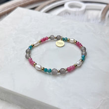 Load image into Gallery viewer, Stacy Bracelet