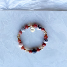 Load image into Gallery viewer, Nicole