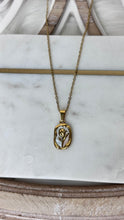 Load image into Gallery viewer, Tulip Necklace