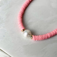 Load image into Gallery viewer, Lany Pearl Necklace