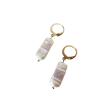 Load image into Gallery viewer, Andrea Earrings