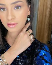 Load image into Gallery viewer, Abalone Heart Earrings