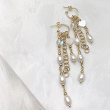 Load image into Gallery viewer, Pure Heart Charm Hoops