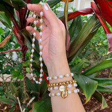 Load image into Gallery viewer, Pretty in Pearls Choker