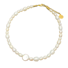 Load image into Gallery viewer, Irregular Pearls Necklace