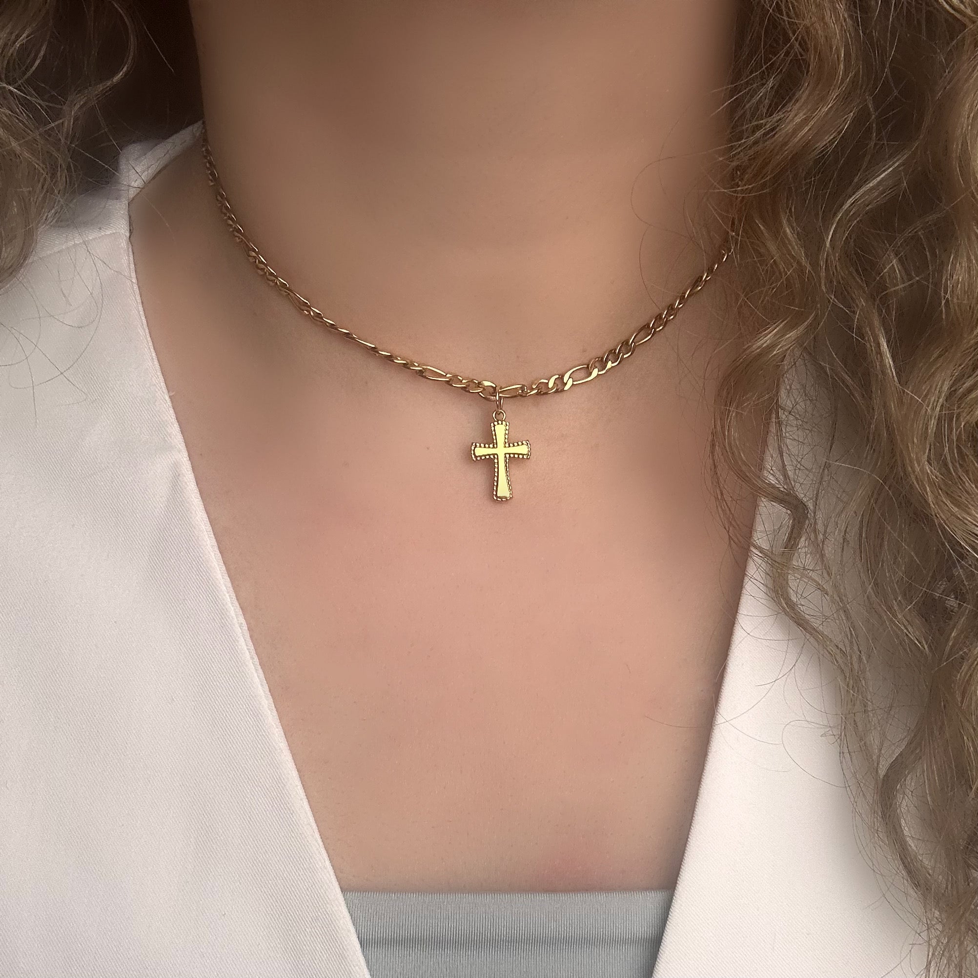 Cross Choker