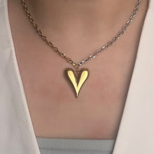 Cargar imagen en el visor de la galería, Full Heart
