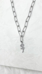 The Rose Necklace