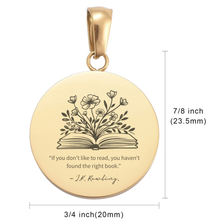 Cargar imagen en el visor de la galería, Love for Reading Necklace
