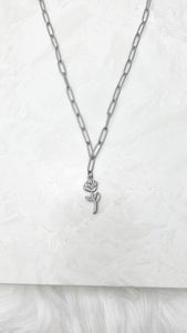The Rose Necklace