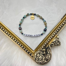 Cargar imagen en el visor de la galería, Fearless (Aqua and Black Pearls)
