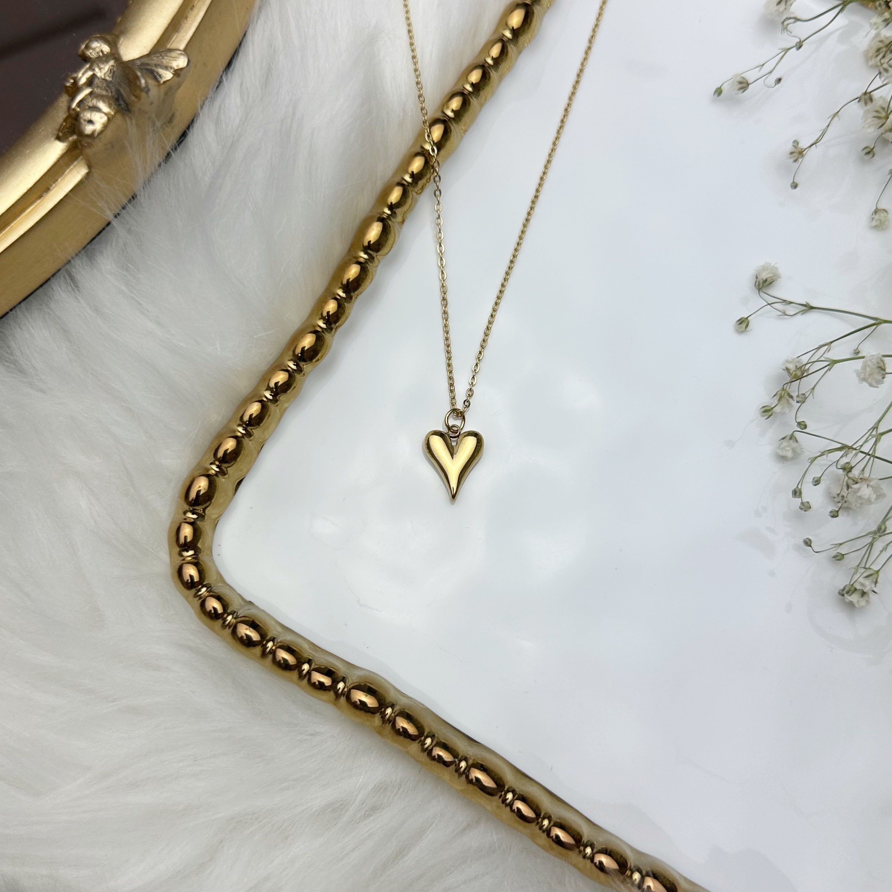 Dainty Sweetheart Necklace