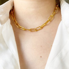 Load image into Gallery viewer, Large Paperclip Necklace
