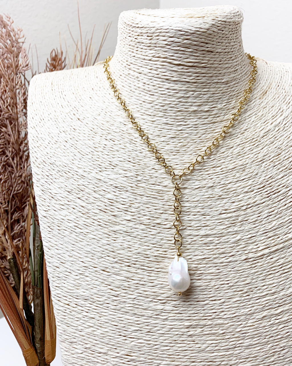 Pearl Lariat Necklace