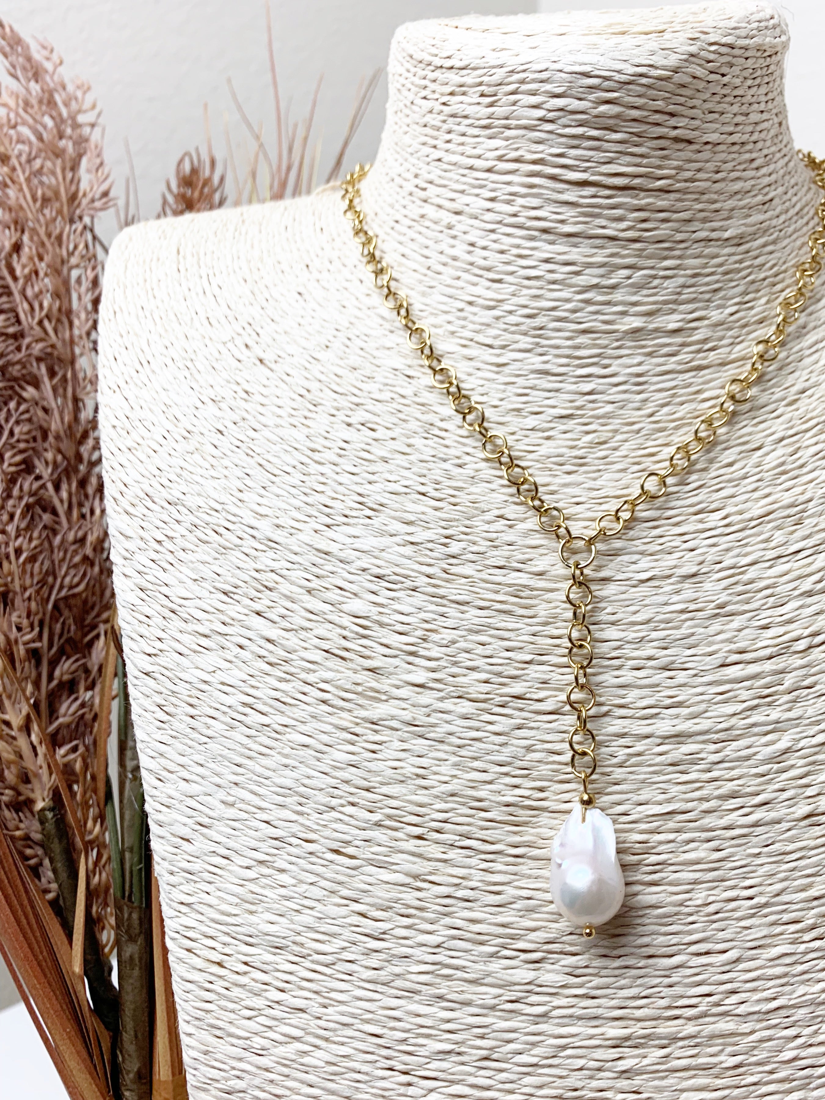 Pearl Lariat Necklace