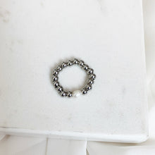 Load image into Gallery viewer, Steel Pearl Ring
