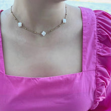 Load image into Gallery viewer, Gardenia Necklace
